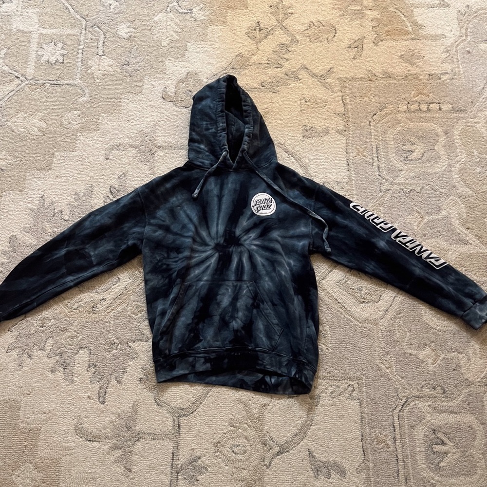 Santa cruz hoodie 
Medium 
Tie dye